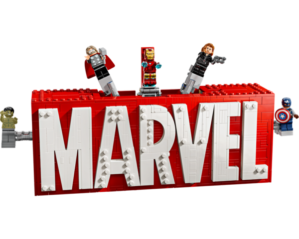 LEGO® Marvel Logo & Minifigures (76313)