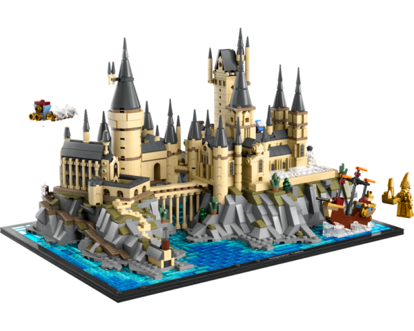 Hogwarts™ Castle and Grounds
